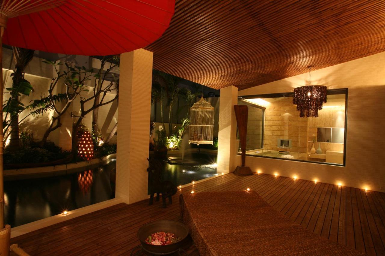 Chateau Boutique Motel Taichung Bagian luar foto